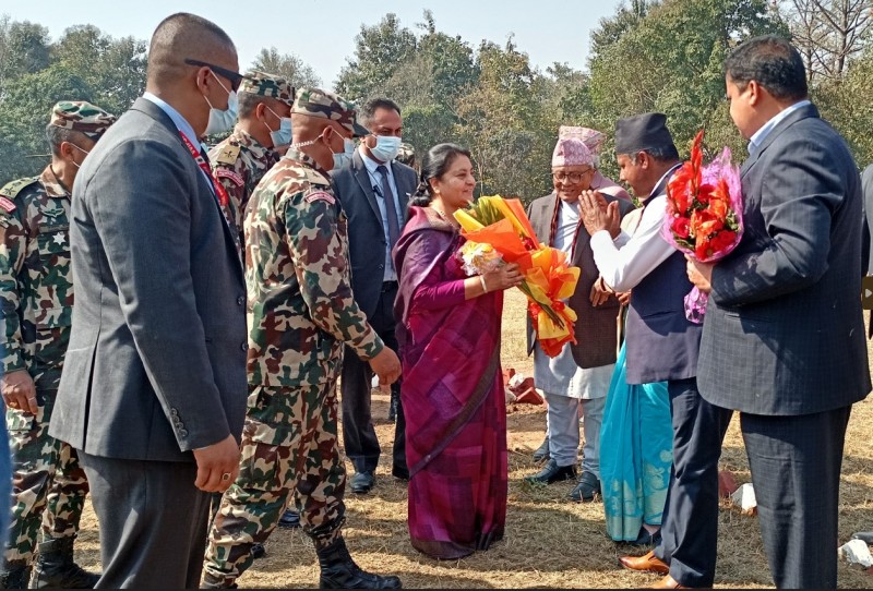 राष्ट्रपतितः विल्वकुञ्जस्थितायुर्वेदशिक्षणभवनस्य समुद्घाटनं सम्पन्नम्
